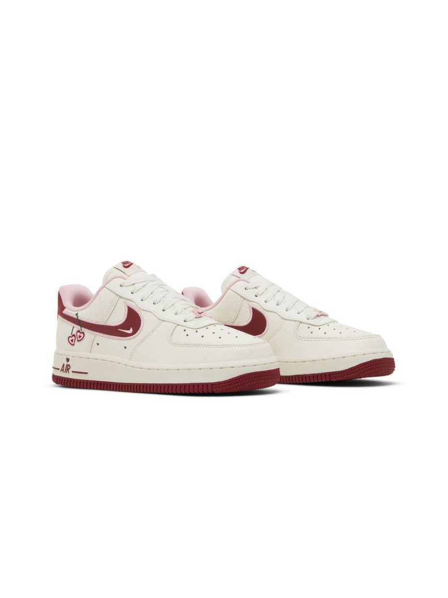 Картинка Кроссовки для девочек Nike Air Force 1 Low Valentine's Day 2023