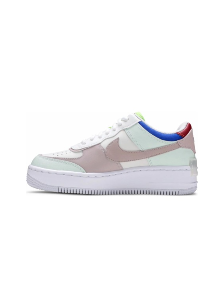 Картинка Кроссовки разноцветные Nike Air Force 1 Low Shadow 8 Bit Barely Green