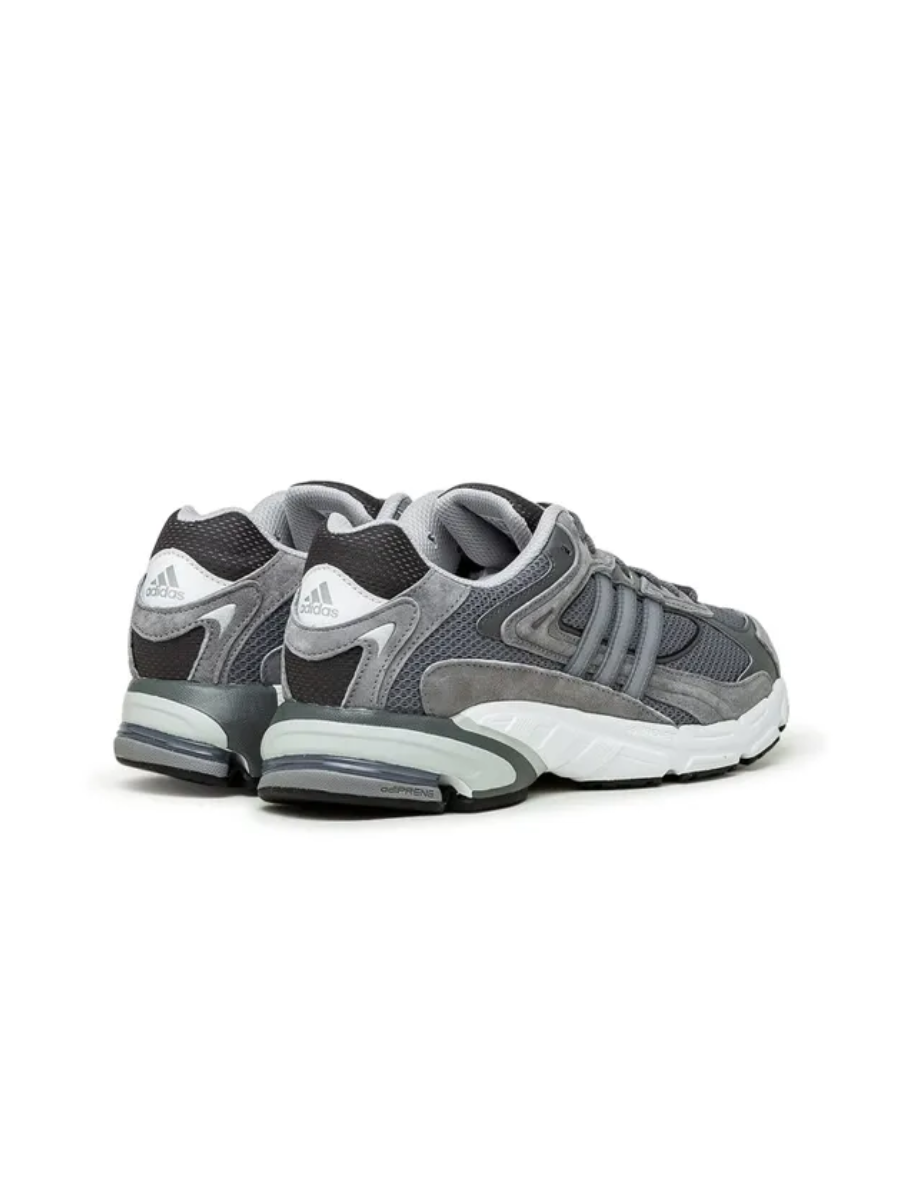 Картинка Кроссовки волейбольные Adidas Response CL Grey White