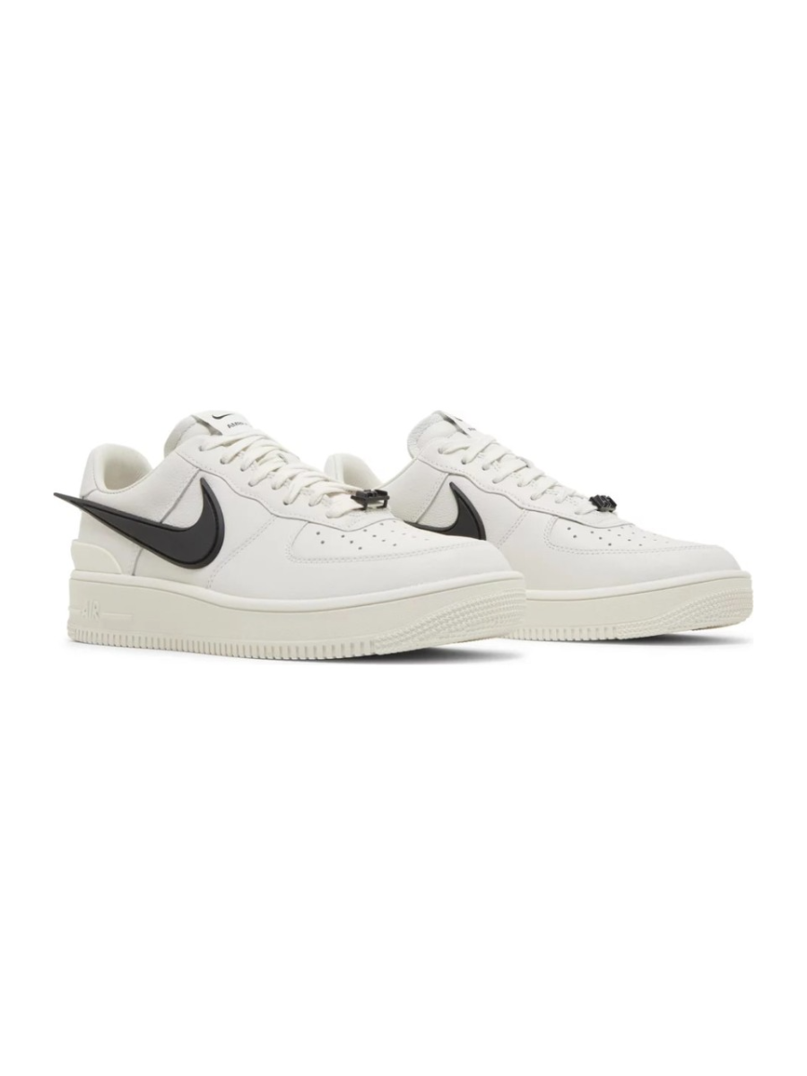 Картинка Кроссовки мужские Nike Air Force 1 Low x Ambush White