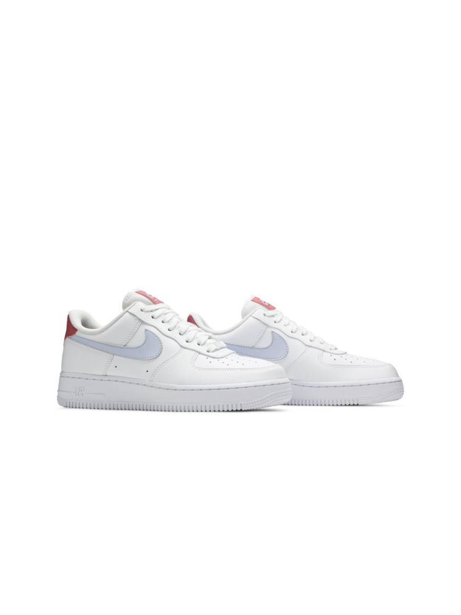 Картинка Кроссовки унисекс дышащие Nike Air Force 1 07 White Desert Berry