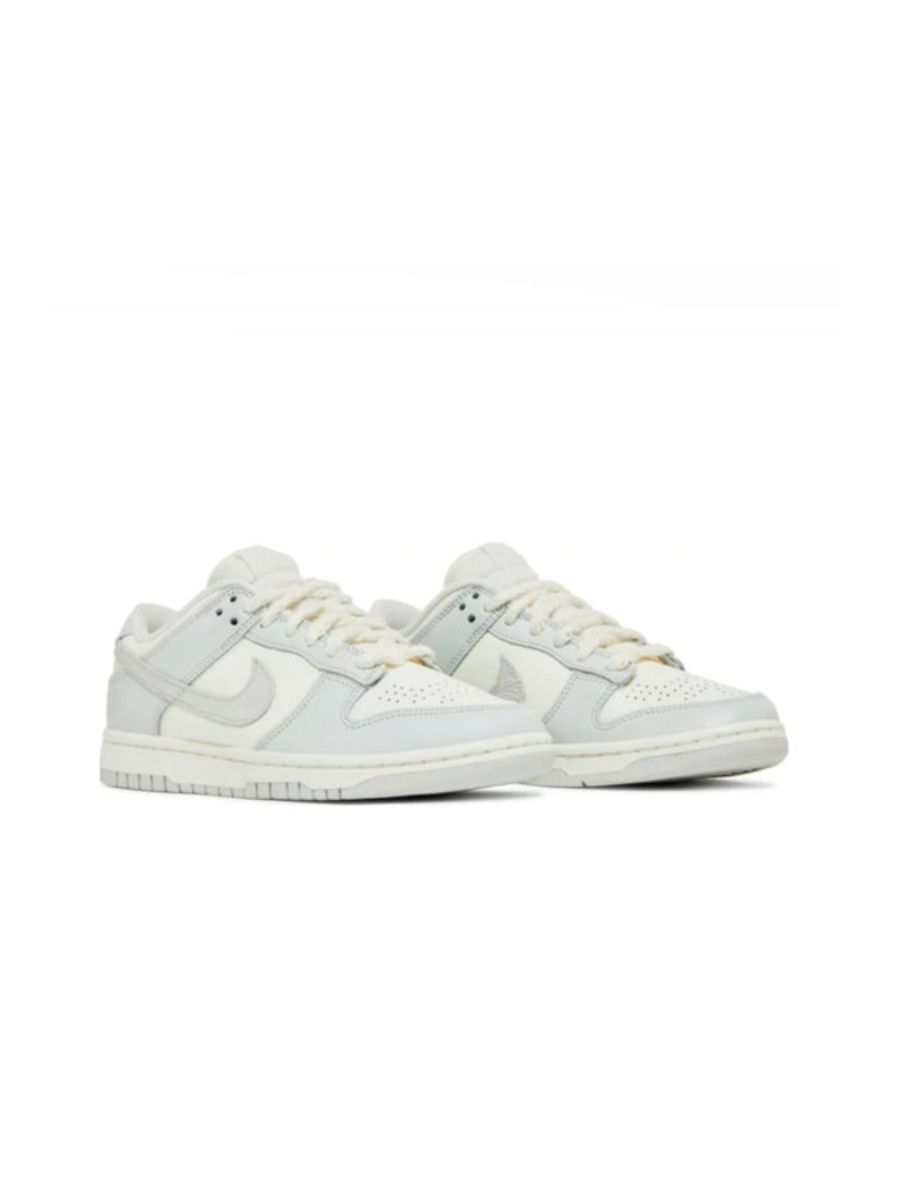 Картинка Кроссовки кожаные Nike Dunk Low Next Nature White Mint