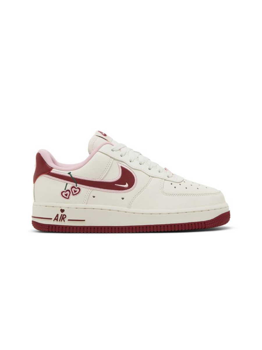 Картинка Кроссовки для девочек Nike Air Force 1 Low Valentine's Day 2023