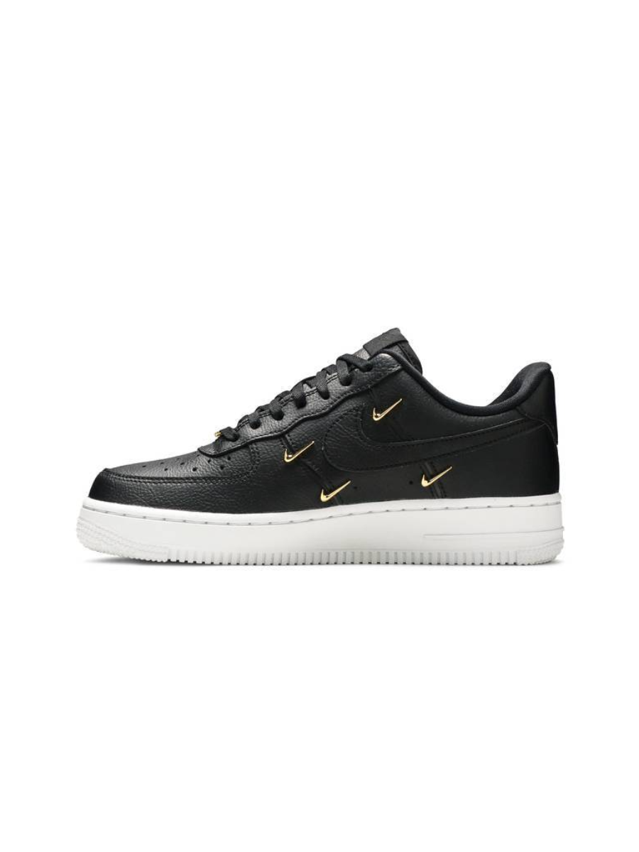 Картинка Кроссовки мужские Nike Air Force 1 07 LX Sisterhood - Black Metallic Gold