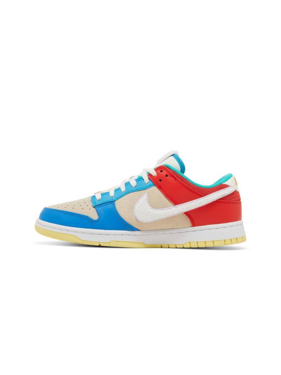 Картинка Кроссовки летние Nike Dunk Low Year of the Rabbit Multi Color