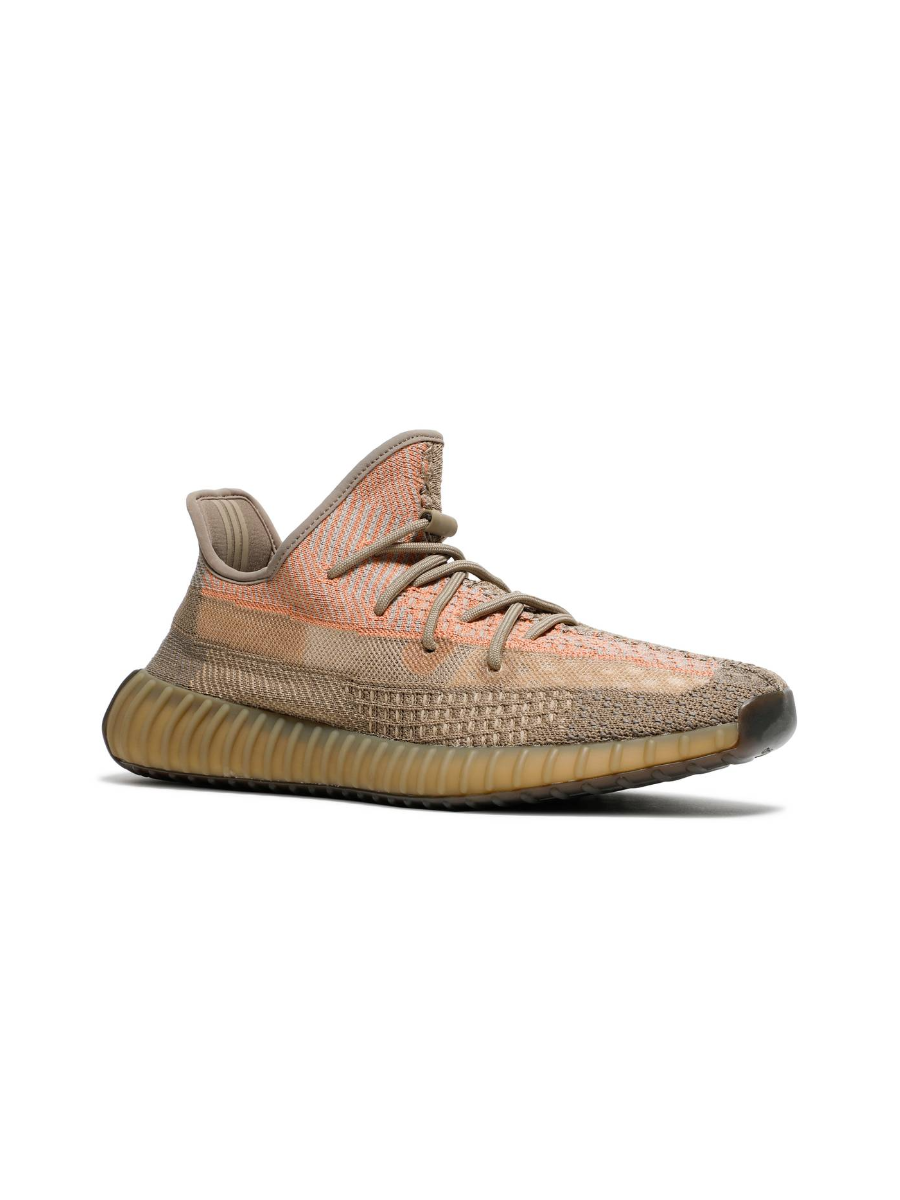 Картинка Кроссовки для бега Adidas Yeezy Boost 350 V2 Sand Taupe