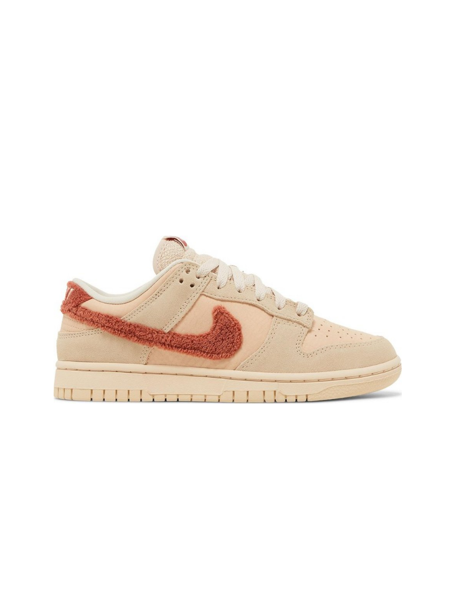 Картинка Кроссовки весенние замшевые Nike Dunk Low Terry Swoosh Orange