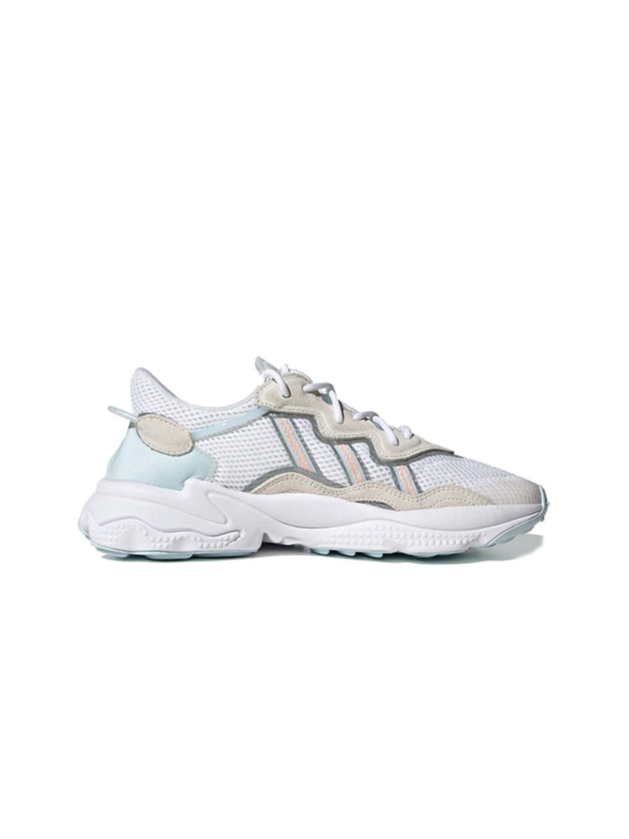 Картинка Кроссовки с сеткой для зала Adidas Ozweego Light Cream White