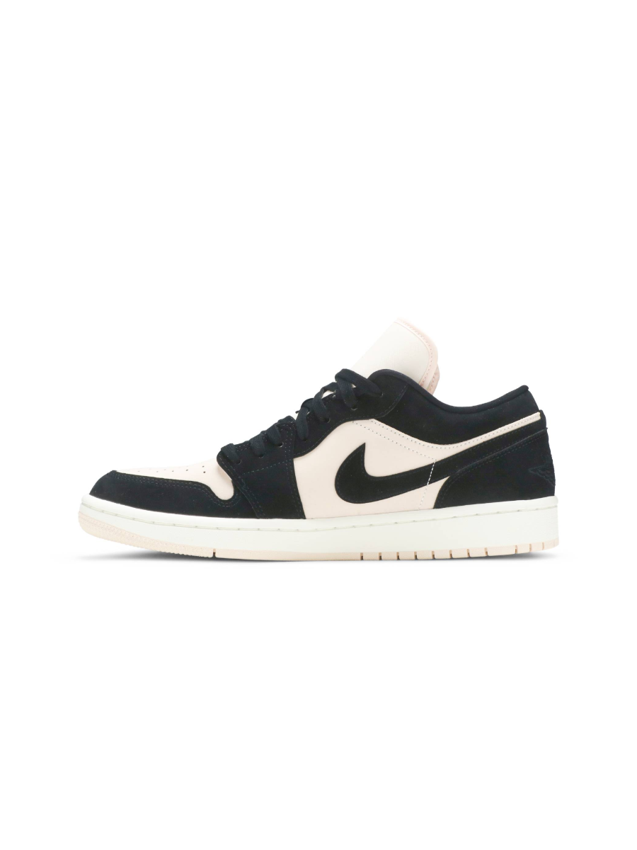 Картинка Кроссовки спортивные Nike Air Jordan 1 Low Black Guava Ice