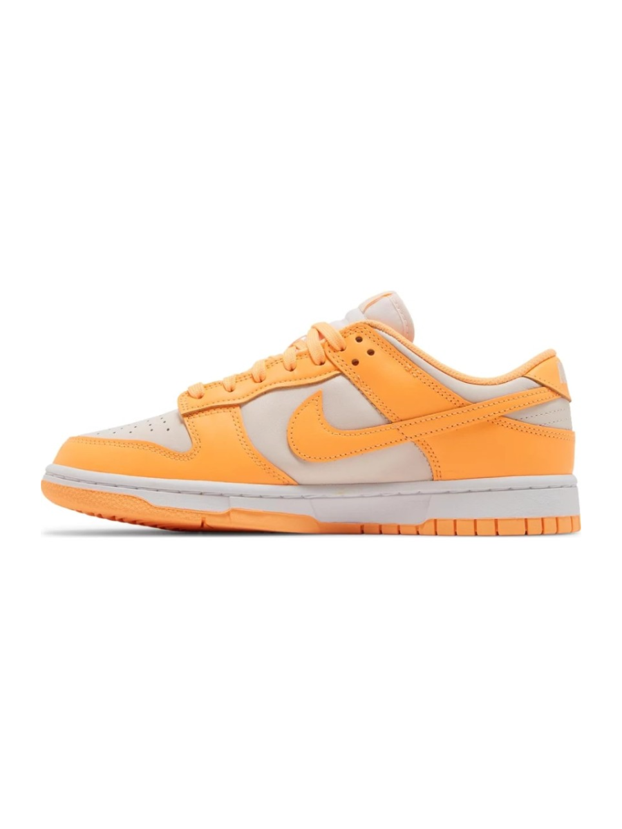 Картинка Кроссовки женские низкие Nike Dunk Low Peach Cream