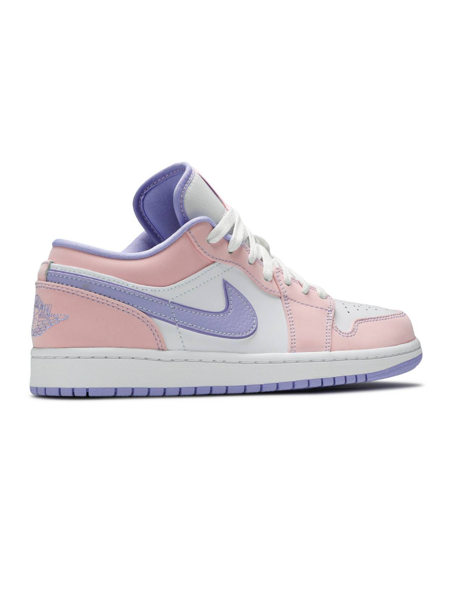 Картинка Кроссовки весенние Nike Air Jordan 1 Low SE Arctic Punch