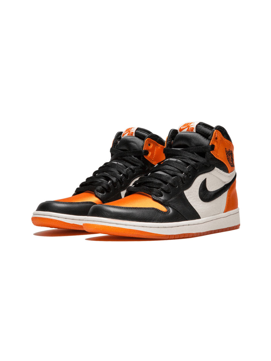 Картинка Кроссовки осенние Nike Air Jordan 1 Retro Shattered Backboard