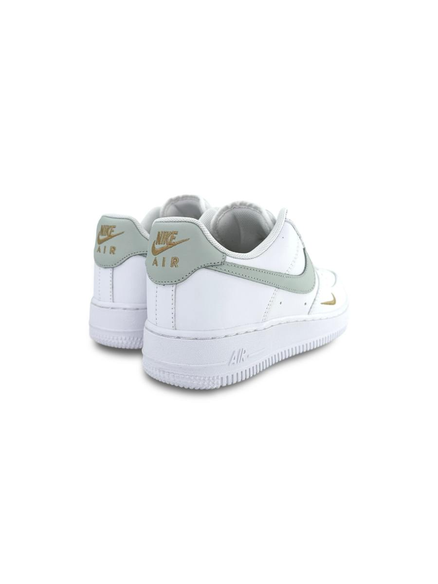 Картинка Кроссовки осенние для ходьбы Nike Air Force 1 Low Essentials Pistachio