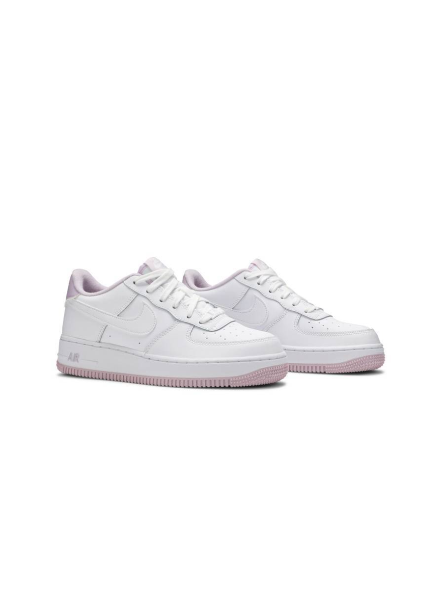 Картинка Кроссовки женские кожаные Nike Air Force 1 Low White Iced Llac