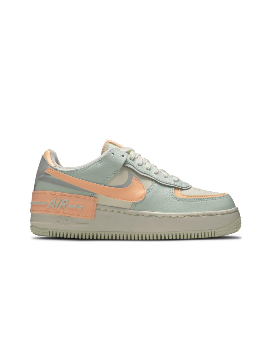 Картинка Кроссовки осенние Nike Air Force 1 Low Shadow Sail Barely Green