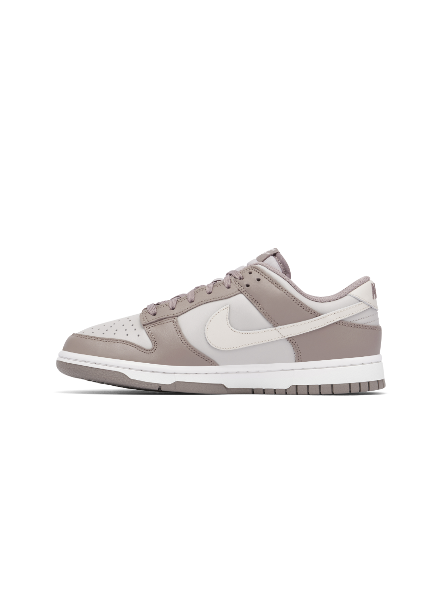 Картинка Кроссовки для подростков кожаные Nike Dunk Low Bone Tan