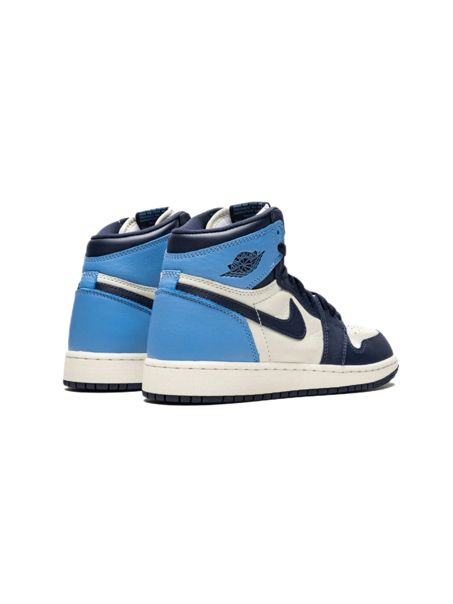 Картинка Кроссовки зимние с мехом Nike Air Jordan 1 Hight Obsidian UNC 