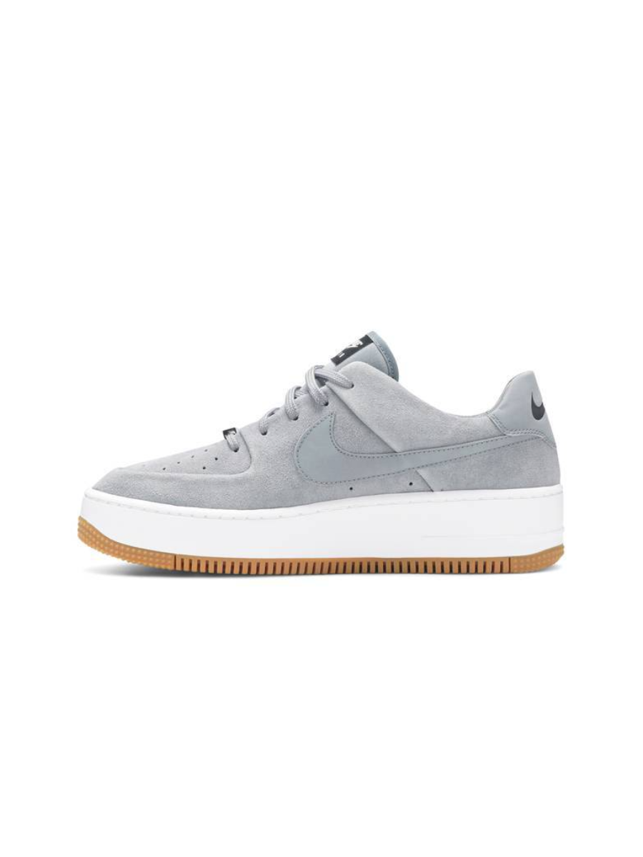 Картинка Кроссовки замшевые осенние Nike Air Force 1 Sage Low Cool Grey