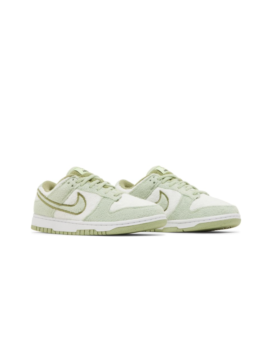 Картинка Кроссовки низкие замшевые Nike Dunk Low Fleece Green