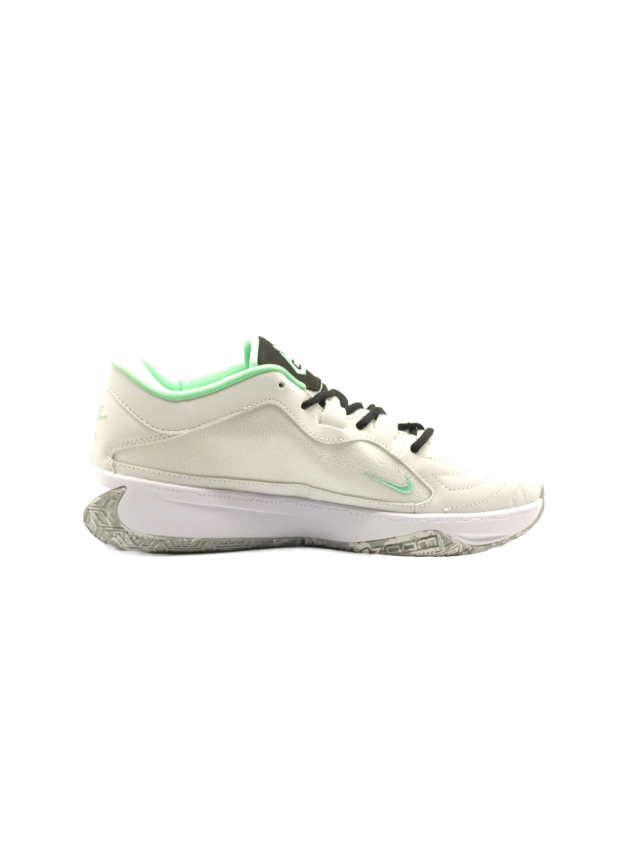 Картинка Кроссовки Nike Zoom Freak 5 White Black Jade