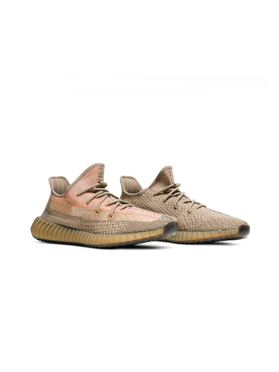 Картинка Кроссовки для бега Adidas Yeezy Boost 350 V2 Sand Taupe