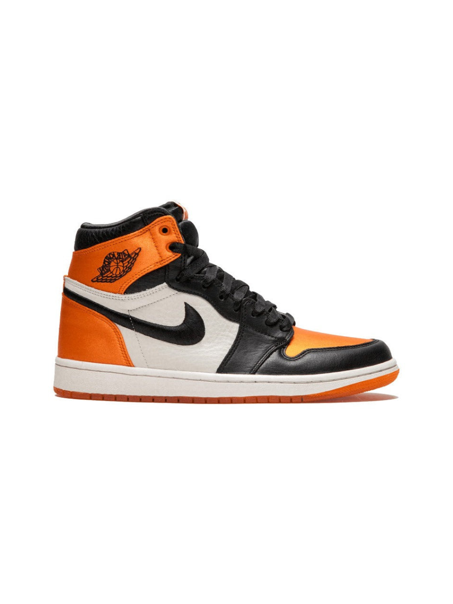 Картинка Кроссовки осенние Nike Air Jordan 1 Retro Shattered Backboard