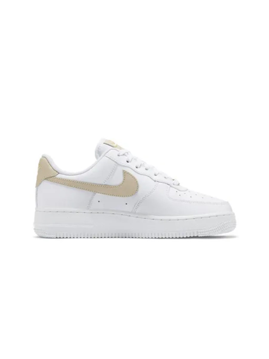 Картинка Кроссовки демисезонные Nike Air Force 1 Essential White Gold